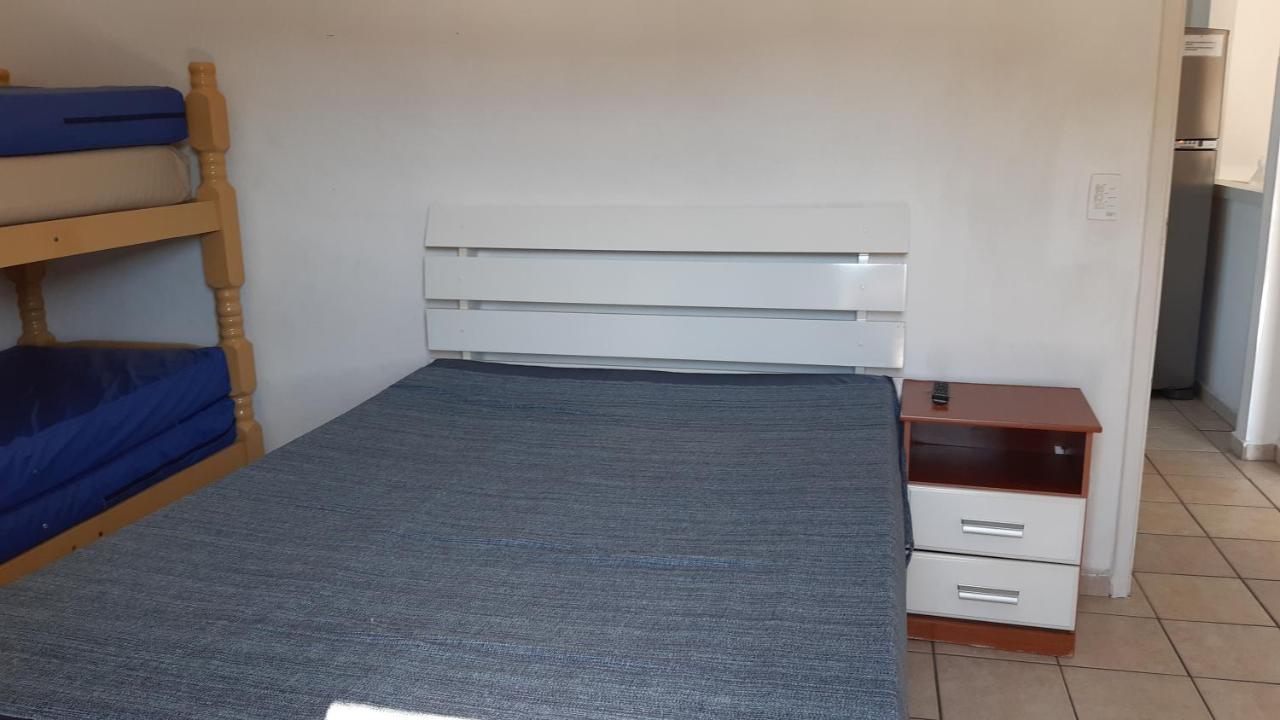 Biwa Condominio Cm Piscina, 1Garagem, Wi-Fi 300 Mega, Central De Vigilancia Remota , Centro Do Guaruja Proximo A Praia E Comercio, Horarios Check-In E Check-Out Flexiveis 外观 照片