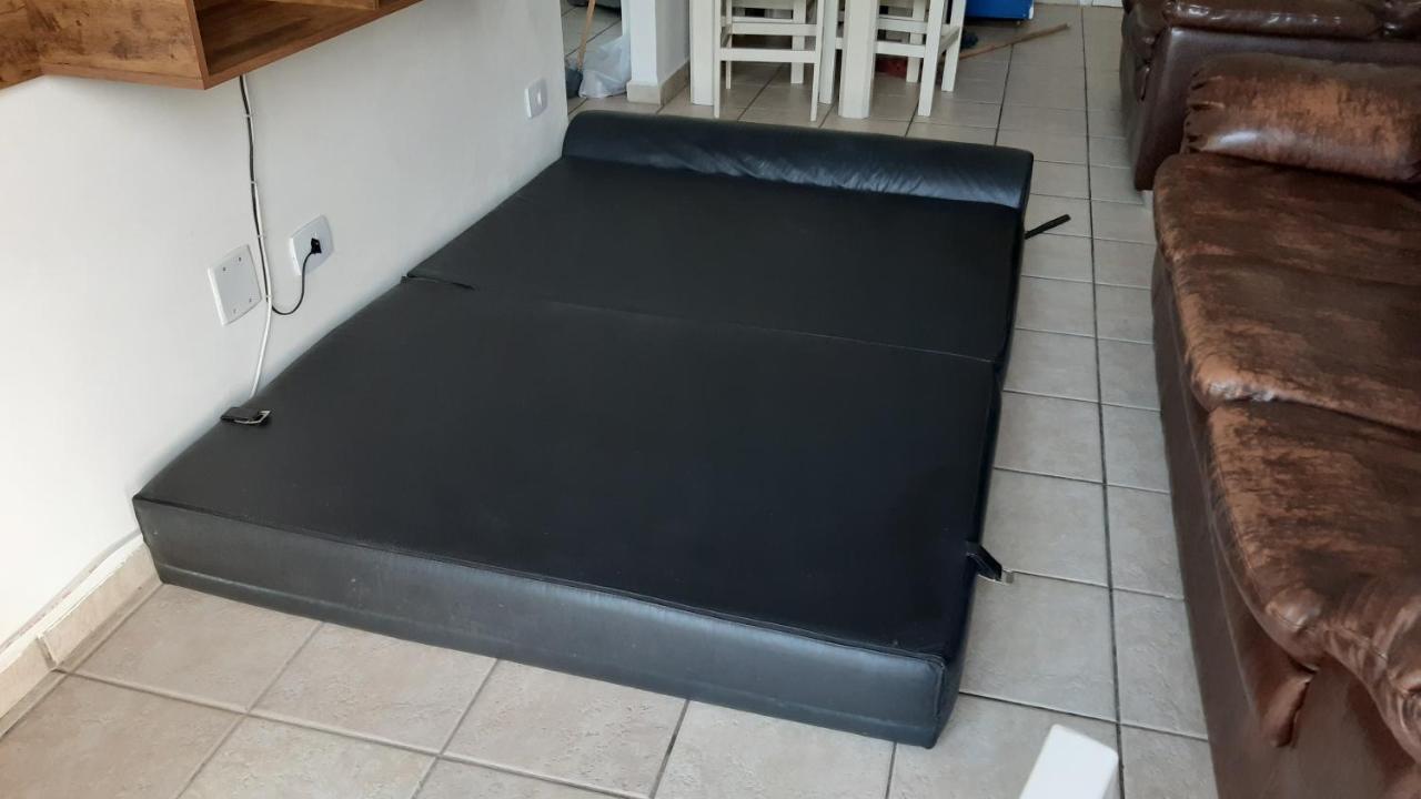 Biwa Condominio Cm Piscina, 1Garagem, Wi-Fi 300 Mega, Central De Vigilancia Remota , Centro Do Guaruja Proximo A Praia E Comercio, Horarios Check-In E Check-Out Flexiveis 外观 照片